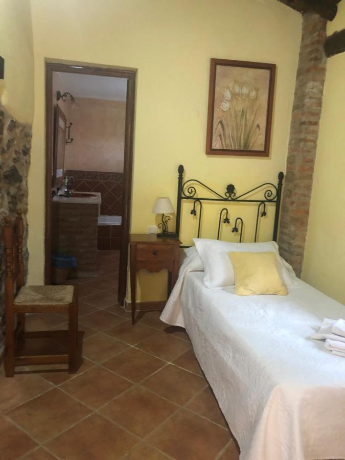 La Casa Del Marques Pension Logrosán Buitenkant foto
