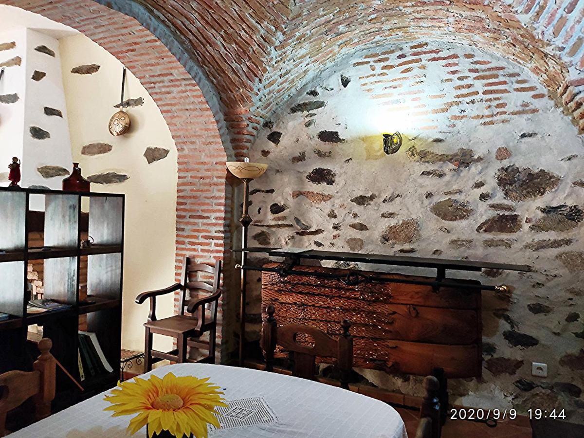 La Casa Del Marques Pension Logrosán Buitenkant foto